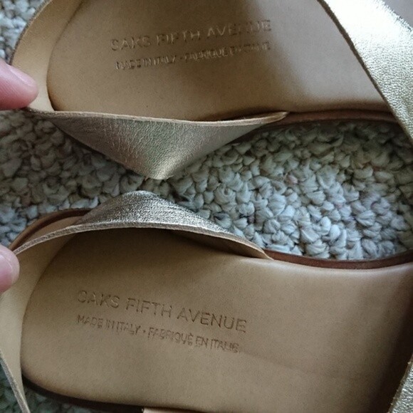 Saks Fifth Avenue COLLECTION Leather Strap Sandals size 7 - Picture 7 of 10